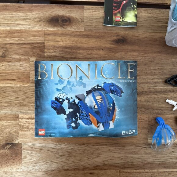 LEGO BIONICLE: Gahlok 8562 Open Box Factory Retired Complete Set, Manuals - Picture 12 of 15